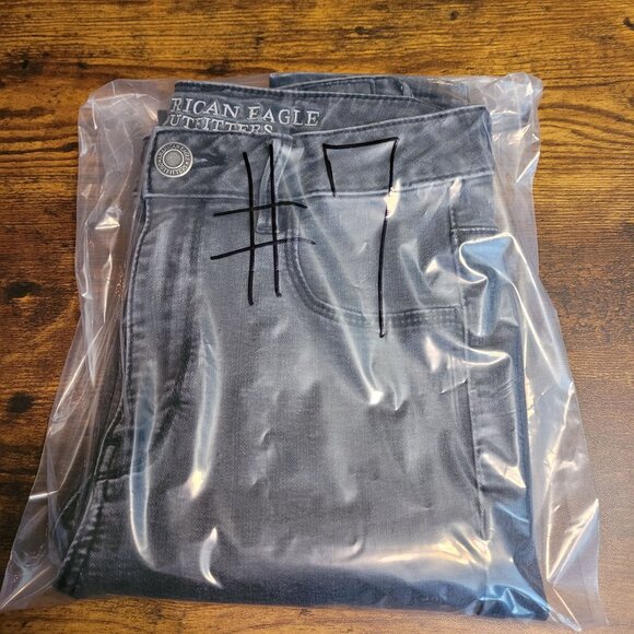 American Eagle Jeans 4 XL Jegging Sky High Super Stretch Black Wash Denim - Picture 11 of 11